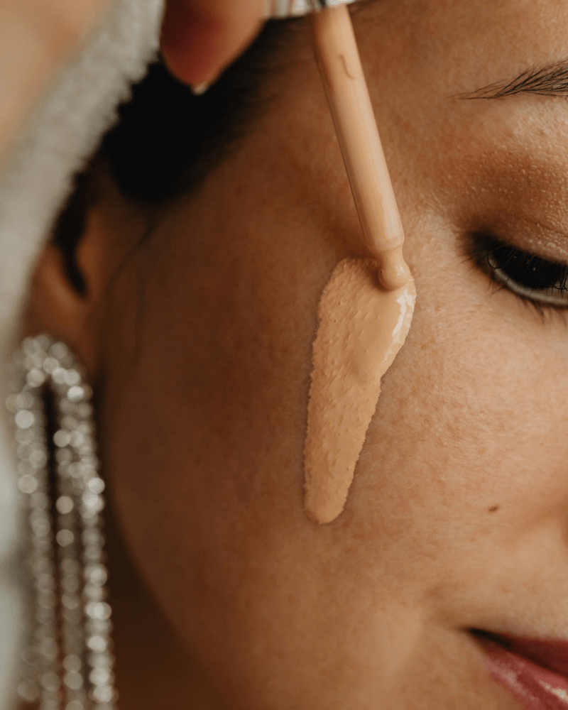 Debunking Common Myths About Natural Makeup and How to Achieve a Flawless Look - Nature's Glow Emporium